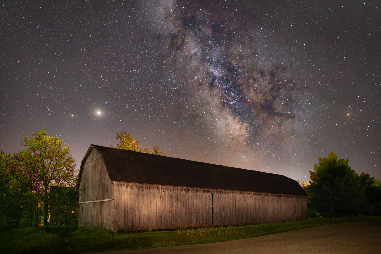Coon Valley Barn MW 2020
